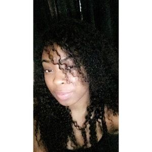 Meet your Posher, Destiny